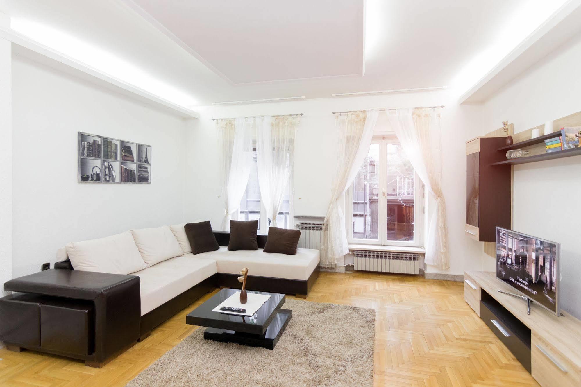 Central Park Residence Βελιγράδι Εξωτερικό φωτογραφία